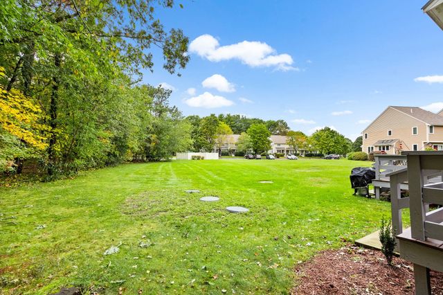 221 Maple Brook Rd 221, Bellingham, MA 02019