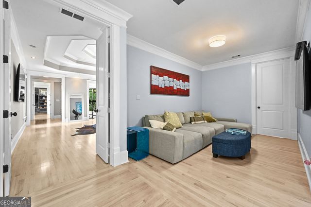 982 NE CANTER Road, Atlanta, GA 30324