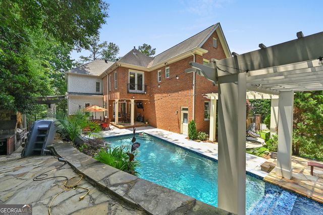 982 NE CANTER Road, Atlanta, GA 30324