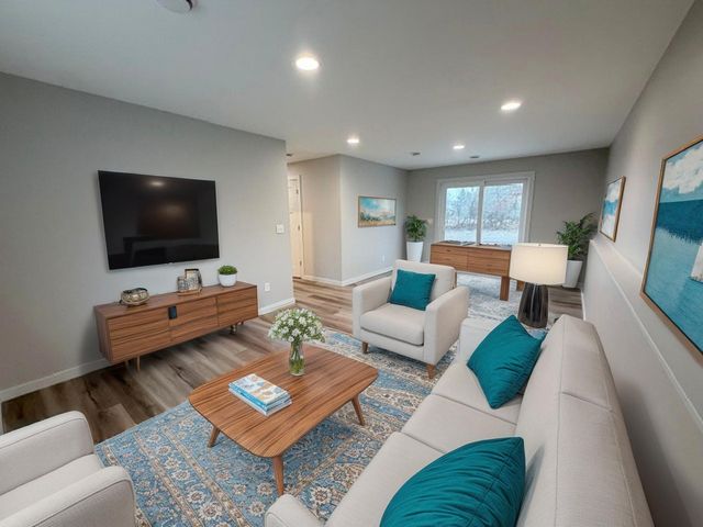 1311 Natures Trail, Alexandria, MN 56308