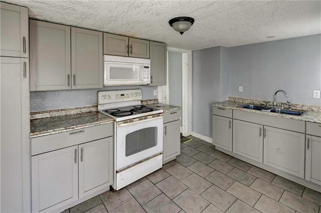 113 N White Avenue, Kansas City, MO 64123