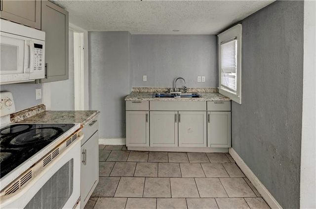 113 N White Avenue, Kansas City, MO 64123