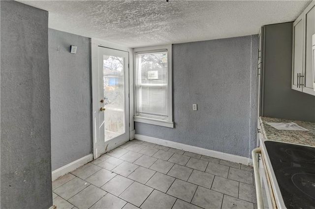 113 N White Avenue, Kansas City, MO 64123