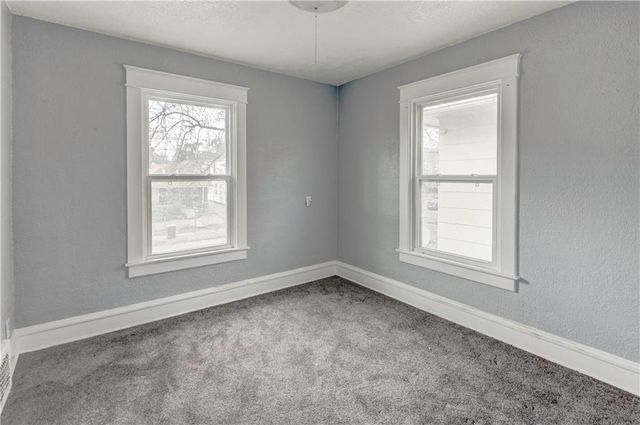 113 N White Avenue, Kansas City, MO 64123