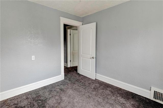 113 N White Avenue, Kansas City, MO 64123