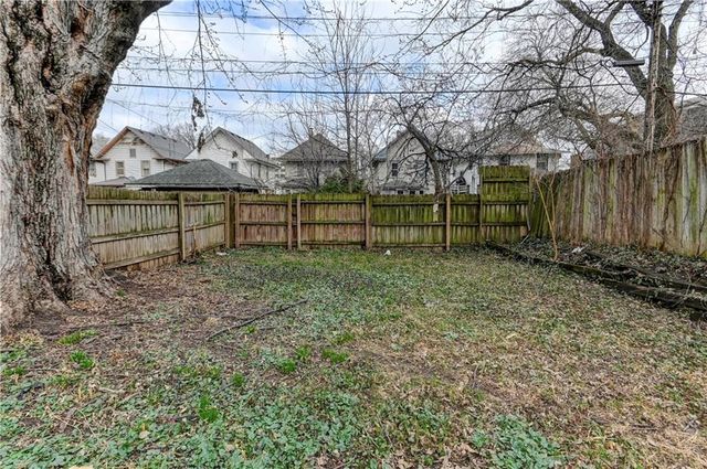 113 N White Avenue, Kansas City, MO 64123