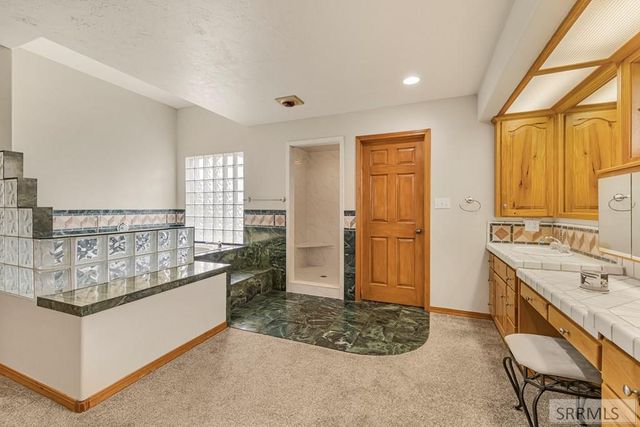 144 E 400 N, Blackfoot, ID 83221