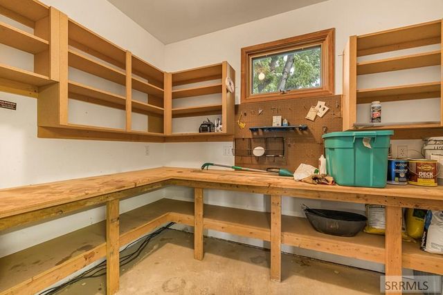 144 E 400 N, Blackfoot, ID 83221