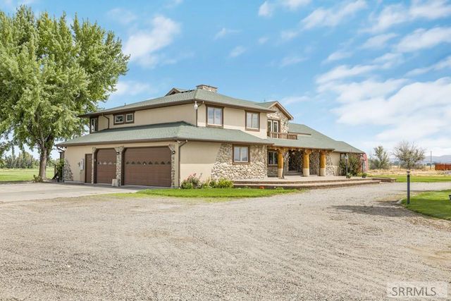 144 E 400 N, Blackfoot, ID 83221