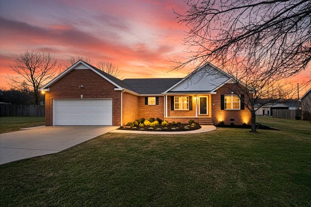 86 Highland Trl, Estill Springs, TN 37330