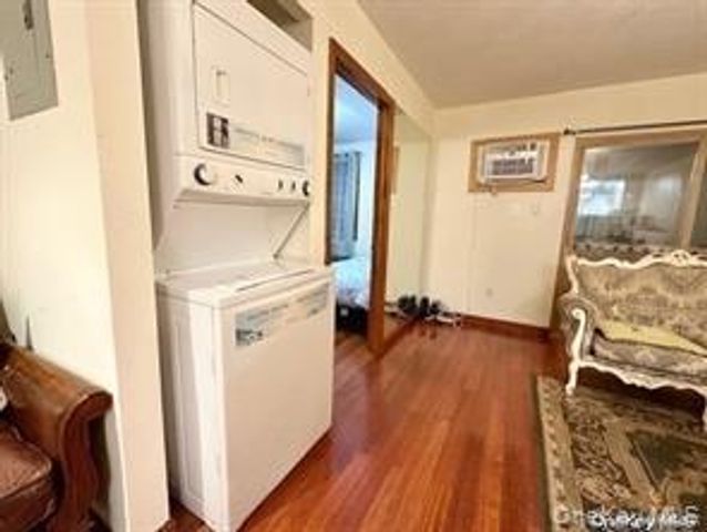142-29 37th Avenue 5A, Flushing, NY 11354