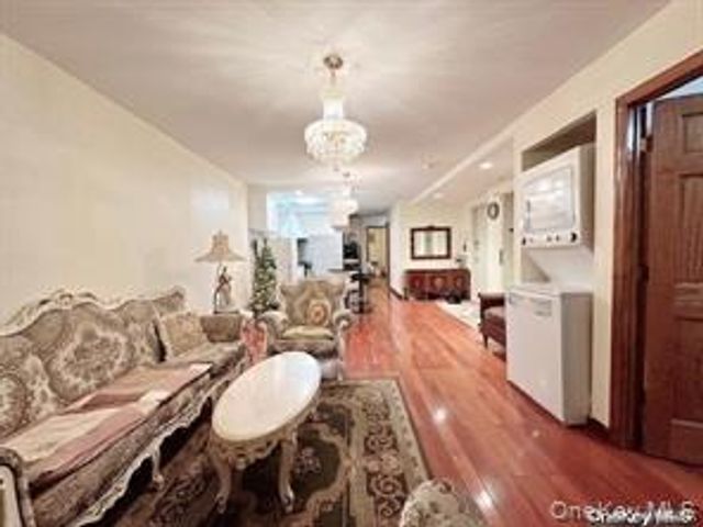 142-29 37th Avenue 5A, Flushing, NY 11354