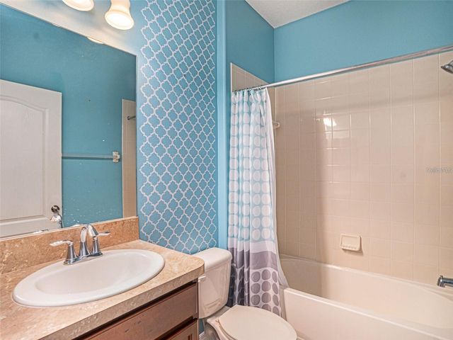 2411 BIRDS EYE COURT, Ruskin, FL 33570