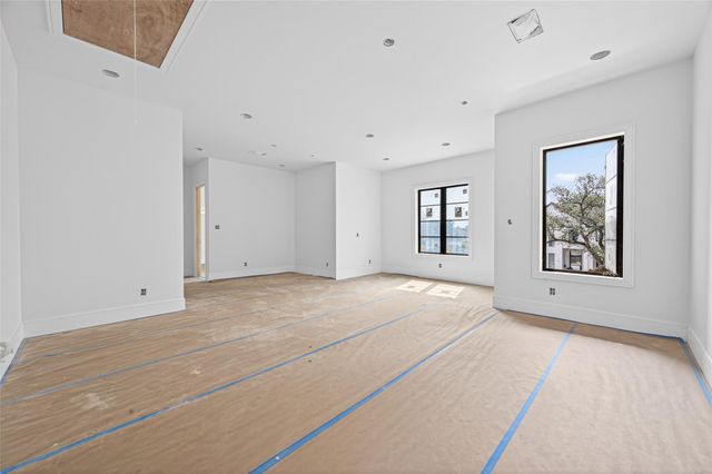 4046 Drummond Street, Houston, TX 77025