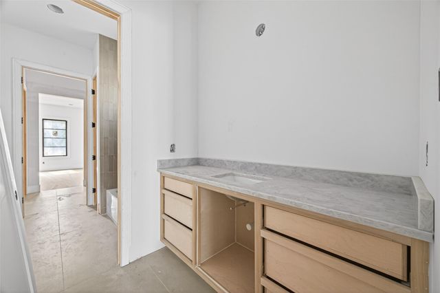 4046 Drummond Street, Houston, TX 77025