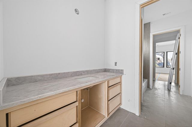 4046 Drummond Street, Houston, TX 77025