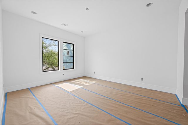 4046 Drummond Street, Houston, TX 77025