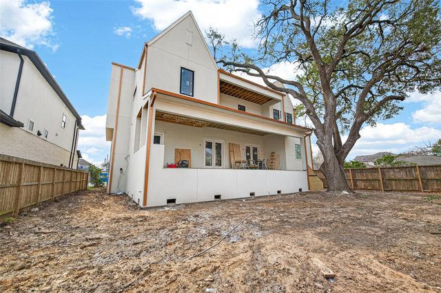 4046 Drummond Street, Houston, TX 77025