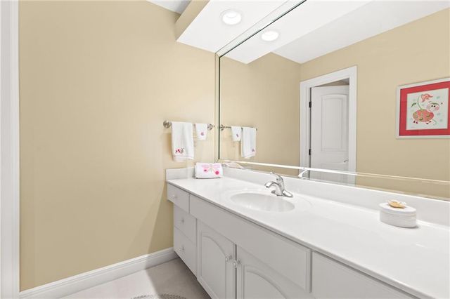 6517 Ridge Road, Parkville, MO 64152