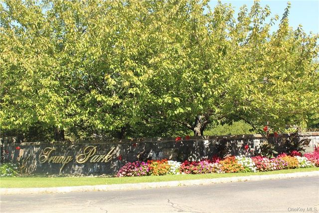 405 Trump Park, Shrub Oak, NY 10588