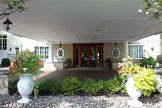 405 Trump Park, Shrub Oak, NY 10588