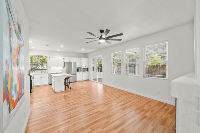 38 Rosier Cir, Sacramento, CA 95833