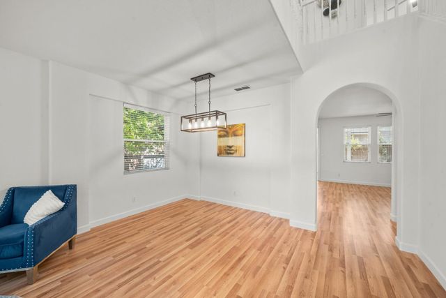 38 Rosier Cir, Sacramento, CA 95833