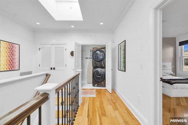 44 Marquis Court 44, Edgewater, NJ 07020