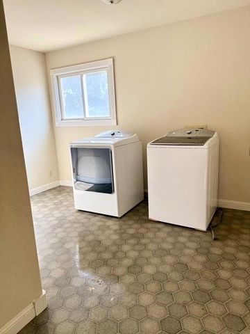 354 San Miguel Canyon Road, Royal Oaks, CA 95076