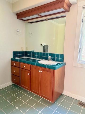 354 San Miguel Canyon Road, Royal Oaks, CA 95076