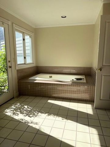 354 San Miguel Canyon Road, Royal Oaks, CA 95076