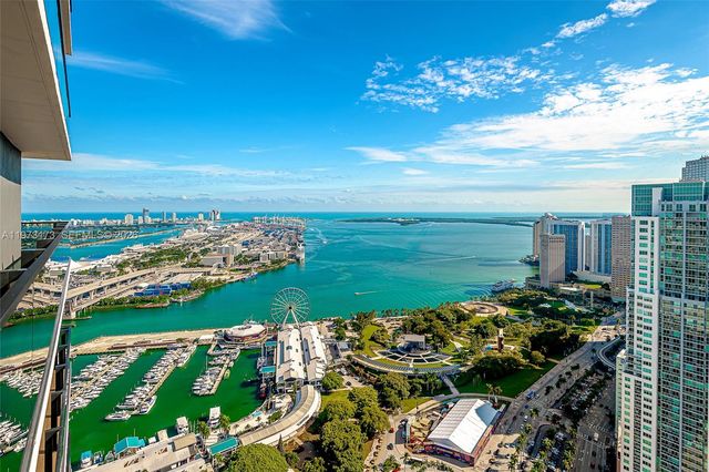 398 NE 5th St 4512, Miami, FL 33132