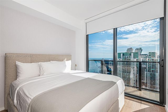 398 NE 5th St 4512, Miami, FL 33132