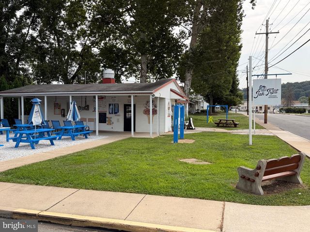 113 AND 115 BROWN ST, Middletown, PA 17057