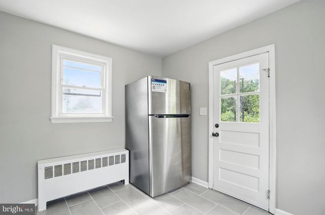 1239 HILLDALE RD, Baltimore, MD 21237