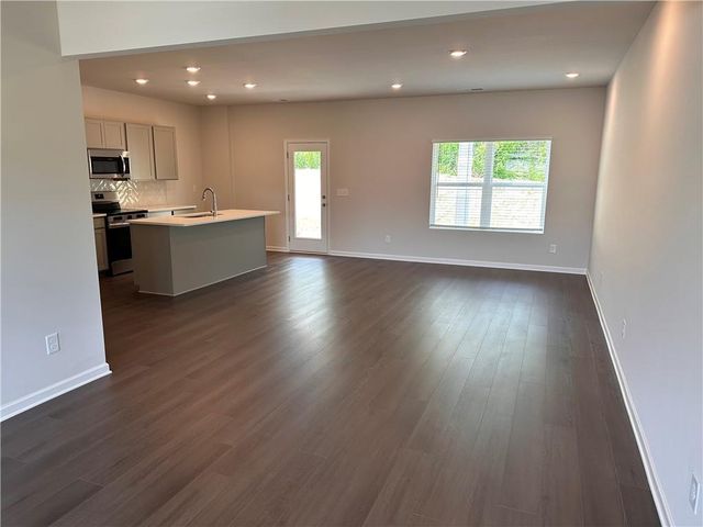 109 Stonecreek Avenue, Rockmart, GA 30153