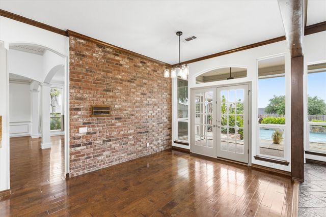 1003 N Wiltshire Drive, Carrollton, TX 75007