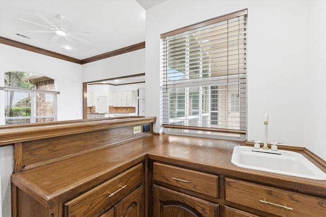 1003 N Wiltshire Drive, Carrollton, TX 75007