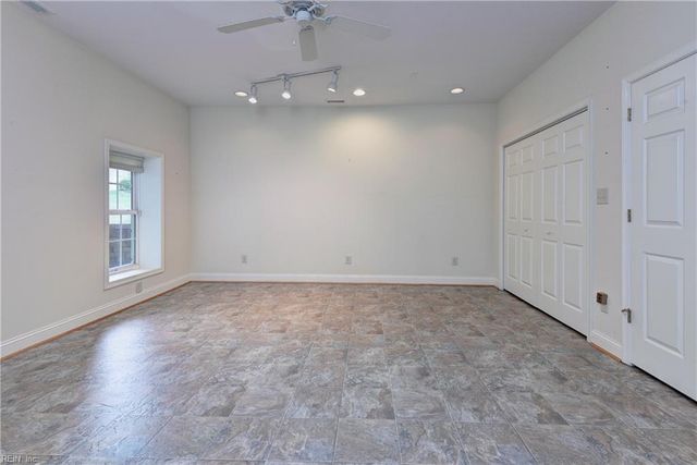 6659 Rexford LN, Williamsburg, VA 23188
