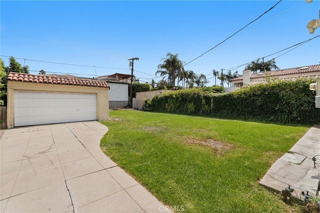 438 N Martel Avenue, Los Angeles, CA 90036