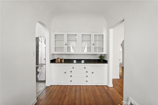 438 N Martel Avenue, Los Angeles, CA 90036
