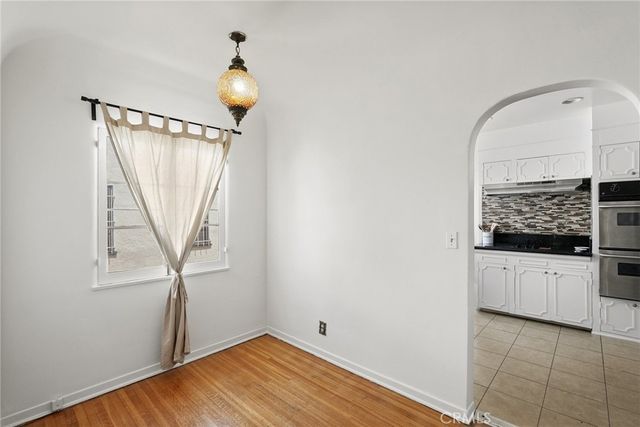 438 N Martel Avenue, Los Angeles, CA 90036