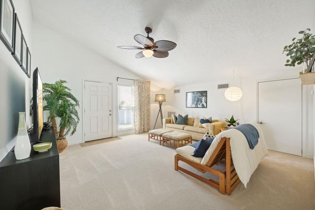 4105 Nueces Drive, Galveston, TX 77554