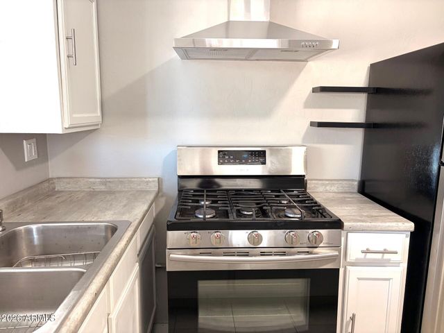 826 E 1ST Street, Douglas, AZ 85607