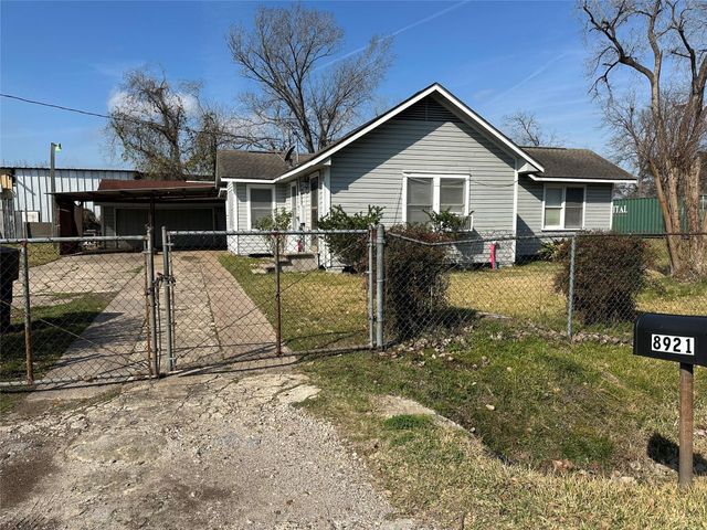 8921 Ramin Street, Houston, TX 77093