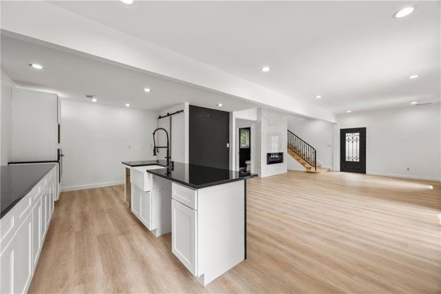 2824 Tupelo Street SE, Atlanta, GA 30317
