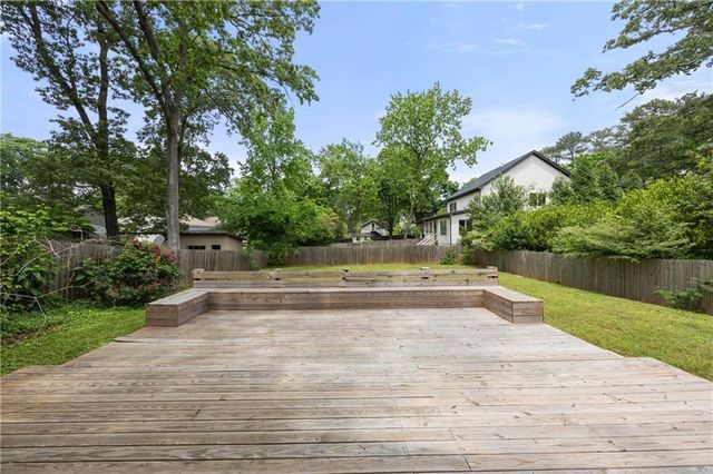 2824 Tupelo Street SE, Atlanta, GA 30317