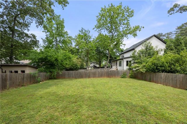 2824 Tupelo Street SE, Atlanta, GA 30317