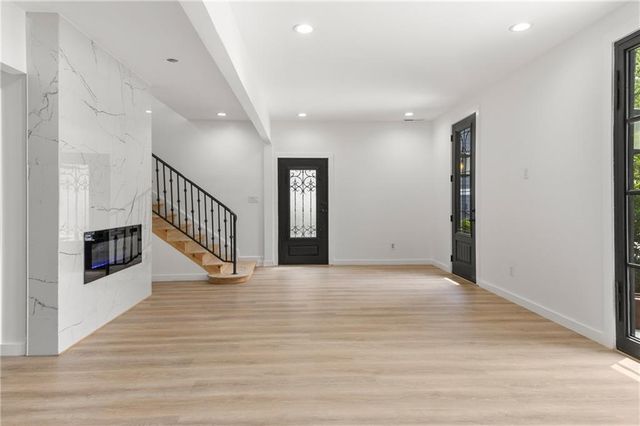 2824 Tupelo Street SE, Atlanta, GA 30317