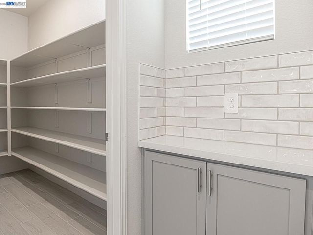 671 Channel Circle, Oakley, CA 94561